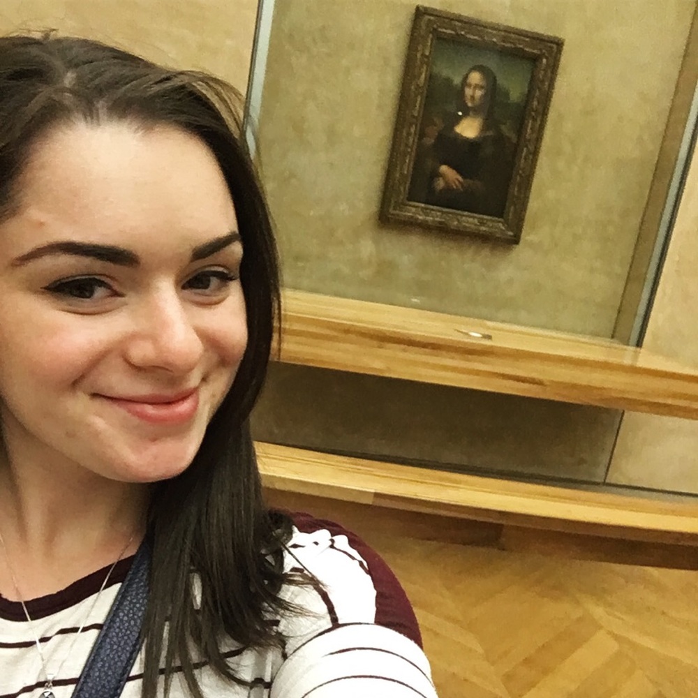 Meet your Posher, Lena